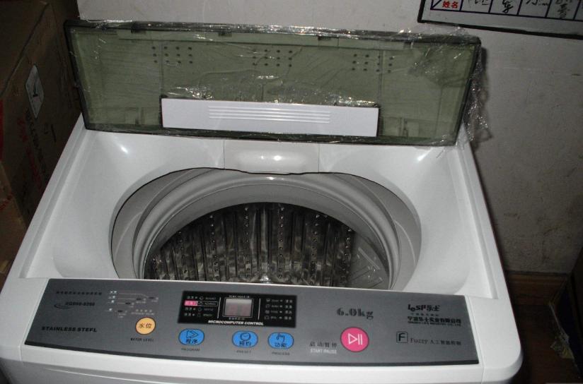 海尔美的小天鹅波轮哪个好,海尔小天鹅美的洗衣机哪个好