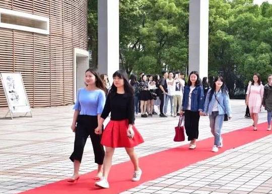 有一种低调，叫湖北大学！