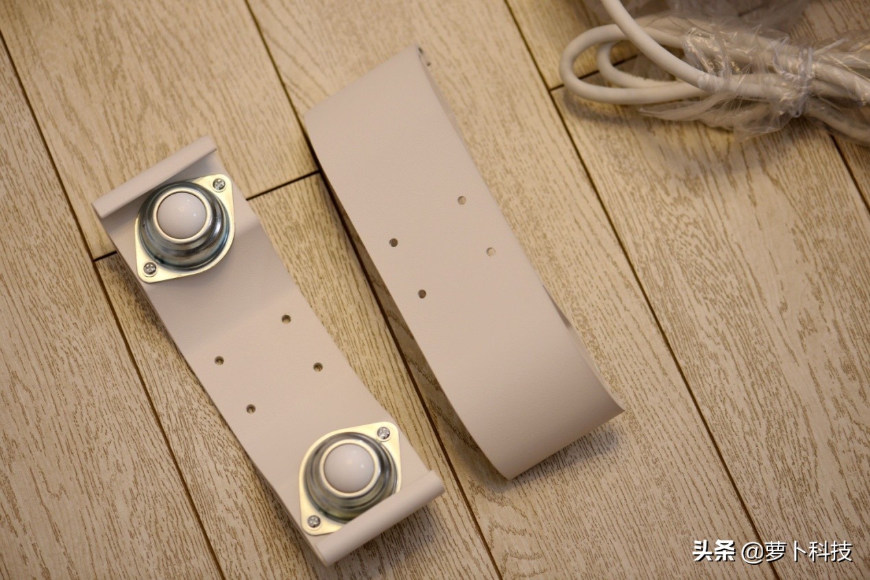 别墅加湿取暖神器，Blaupunkt德国蓝宝H1智能对流电暖气评测