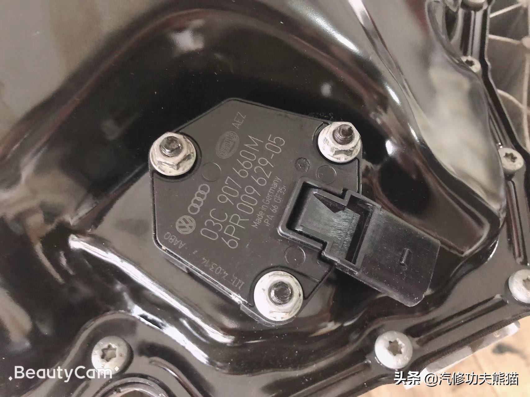 当年奥迪q5落地多少钱,当年奥迪q52018款典藏版价格