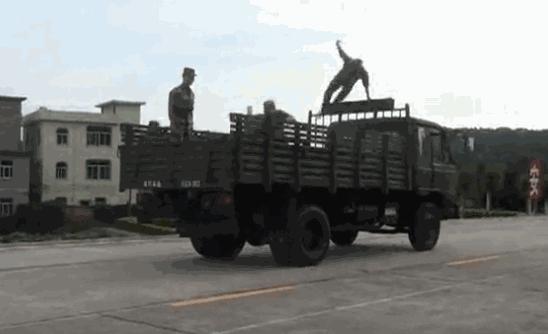 中国汽车兵,汽车兵身份地位