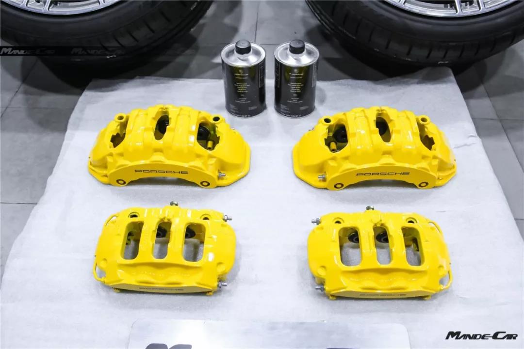 保时捷panamera19寸改装,2021款保时捷panamera4s改装套件