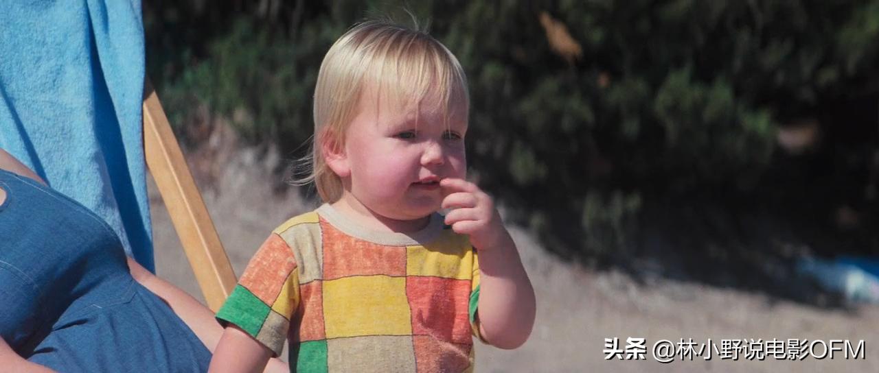 007大钢牙视频,007大钢牙咬死鲨鱼