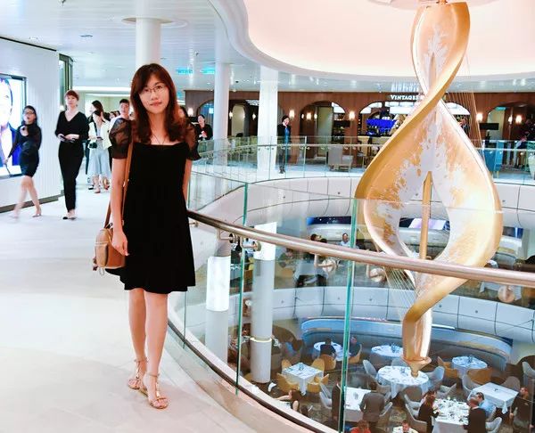 黄晓明皇家加勒比海洋光谱号,海洋光谱号黄晓明杨颖