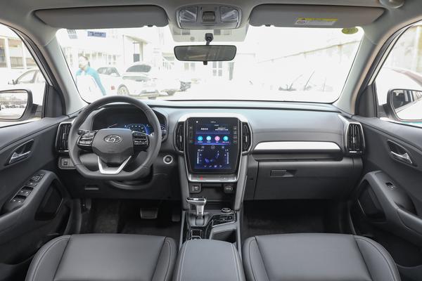 现代ix351.4t100米提速,21款现代ix35自动1.4t和2.0哪个更好