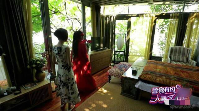 杨丽萍洱海月亮宫拆了吗,杨丽萍在洱海的别墅拆了吗