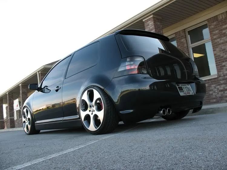 普通车如何改轮圈 (汽车可以改轮圈样式吗)