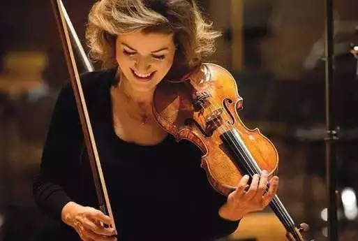 小提琴的运弓标准图片,怎么把小提琴弓拉直