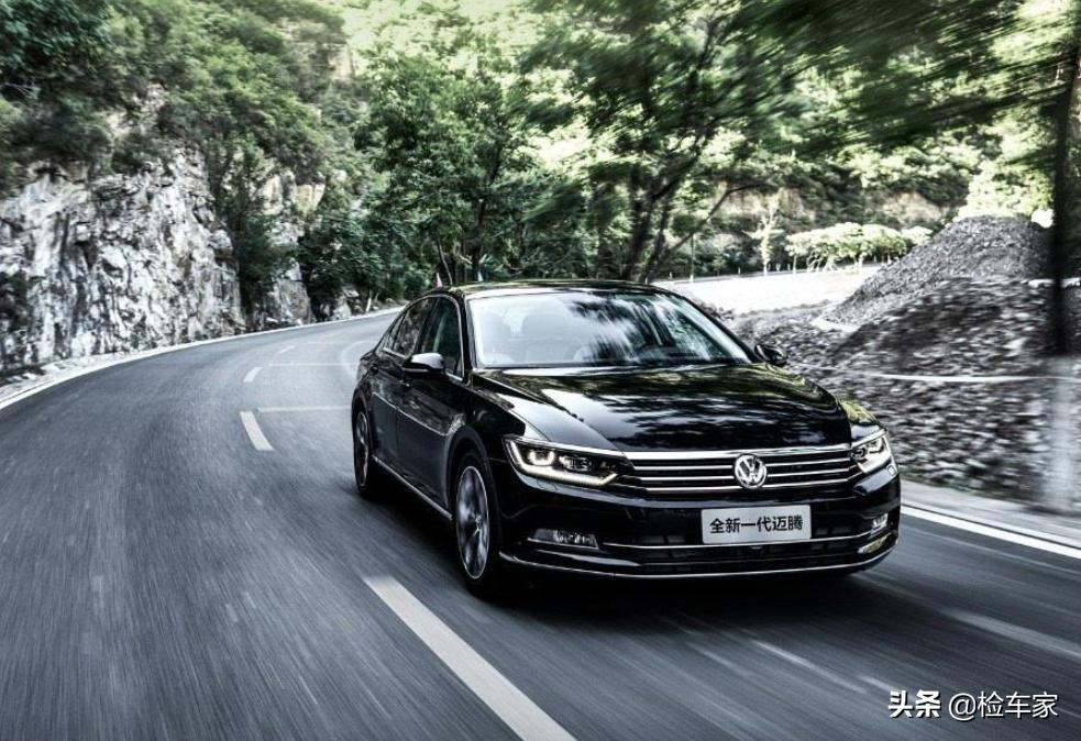 大众迈腾车子,18年顶配迈腾现在值多少