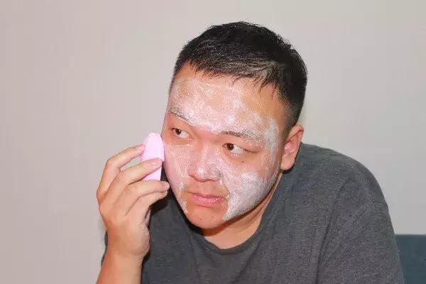 去黑头牙膏真实测评,牙膏去黄口测评