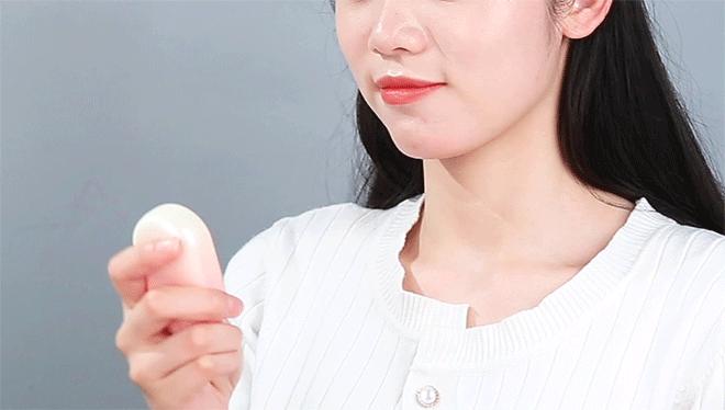 连同事都抢着试的高颜值口喷，用完嘴巴好清新，哈气都是香的