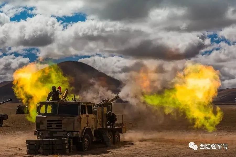 西部战区陆军实战化训练,西部战区陆军阔步启程再出发