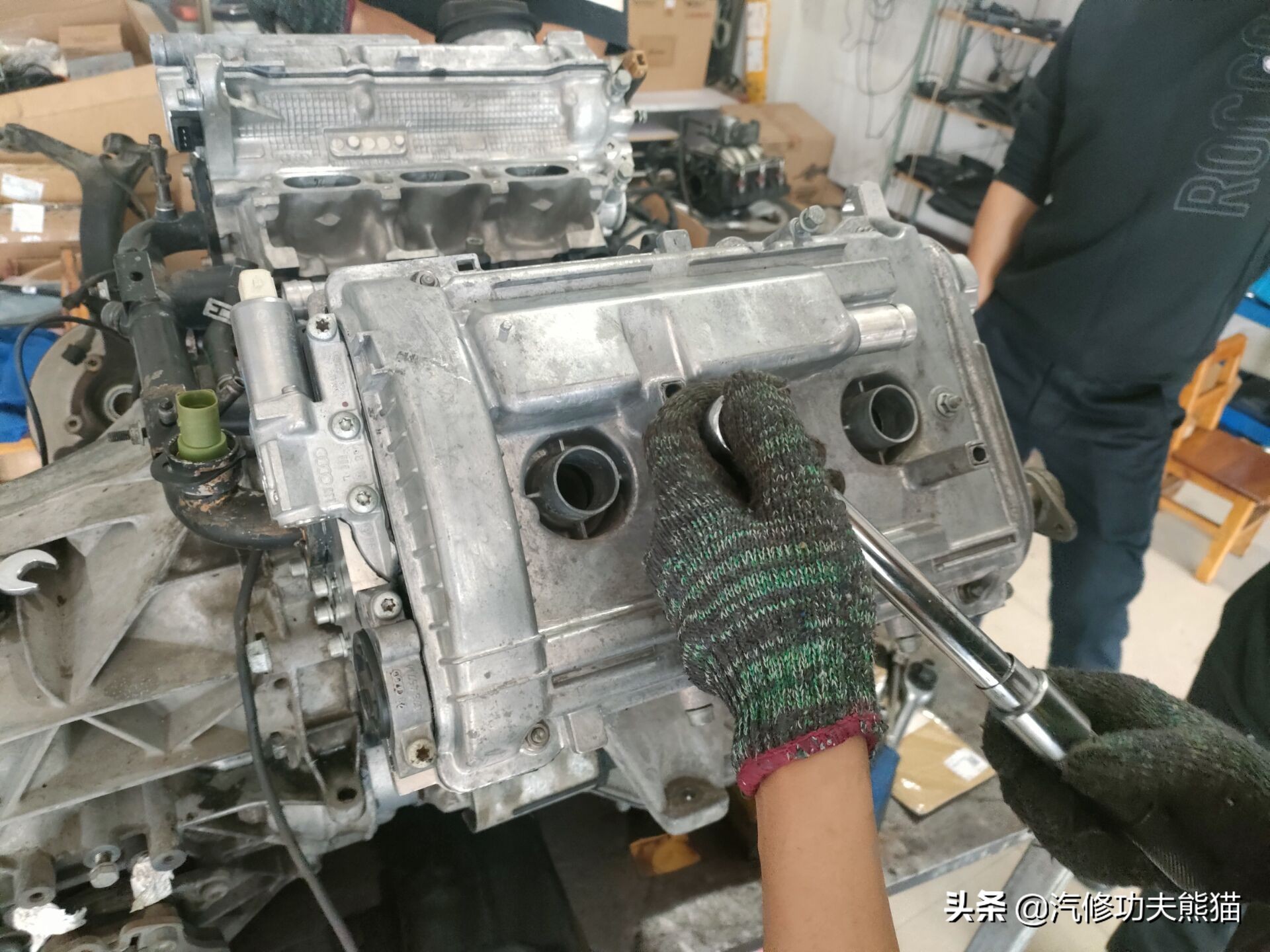 2003年老奥迪a6,2012年奥迪a6经典