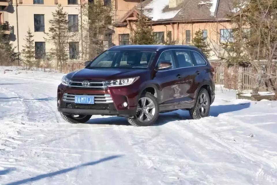 试驾汉兰达2.0t四驱豪华版,试驾2.0t四驱汉兰达越野视频