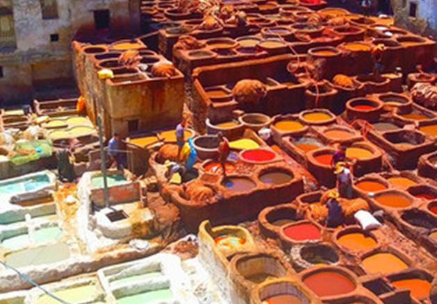 非洲一座千年古城，充斥着一股奇怪的臭味，游客却称这里为天堂