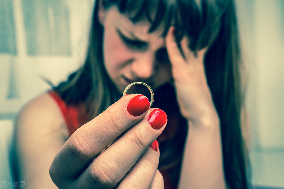 在一起六年分手了,在一起六年分手还保持联系