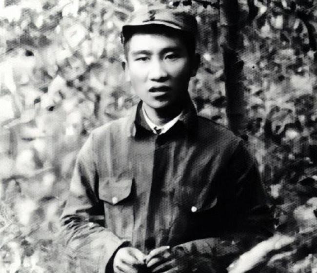 土地挖出一具红军尸体,重庆挖出一具脚镣遗骸