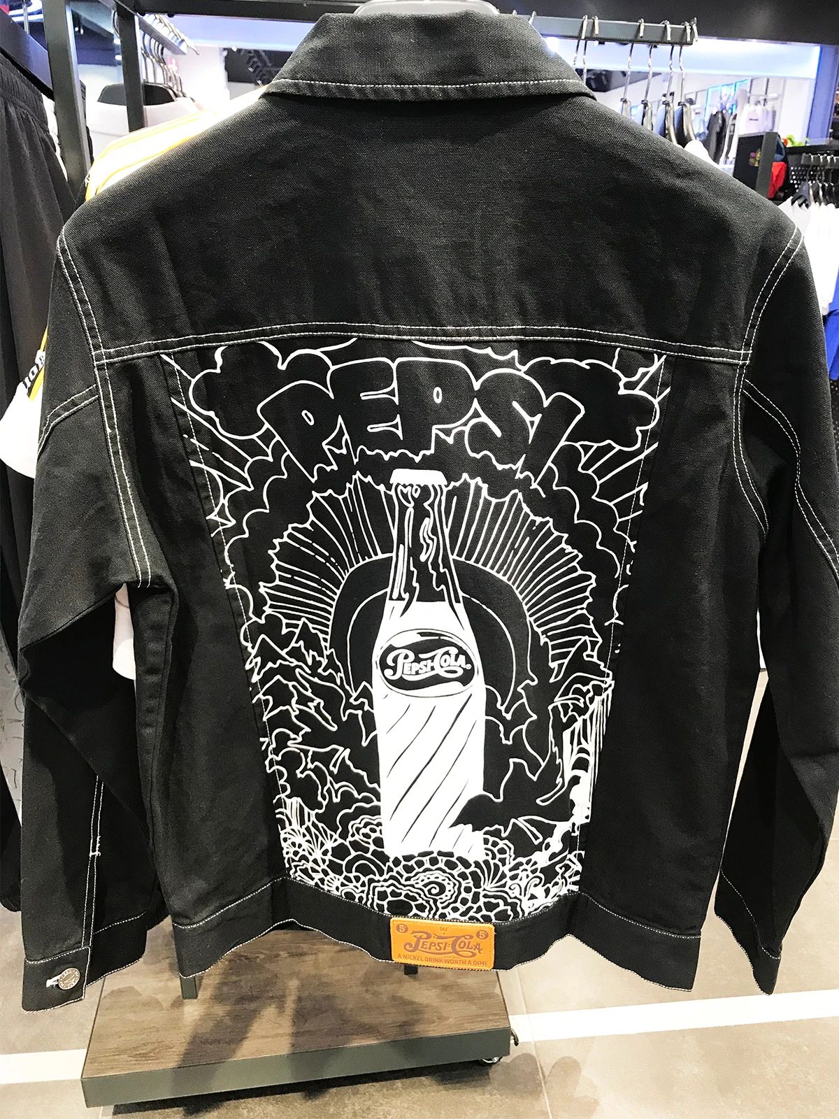 飒！超继姐姐C位出道！郑州经三路店2周年庆劲爆开启