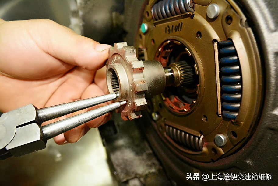 科鲁兹双离合变速箱维修多少钱,经典科鲁兹变速箱维修多少钱