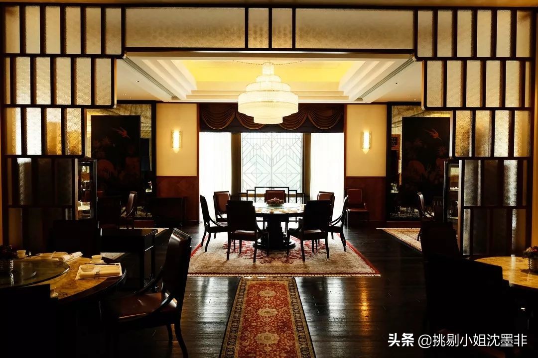 住50块钱以下的酒店是什么体验 (有没有必要住贵一点的酒店)