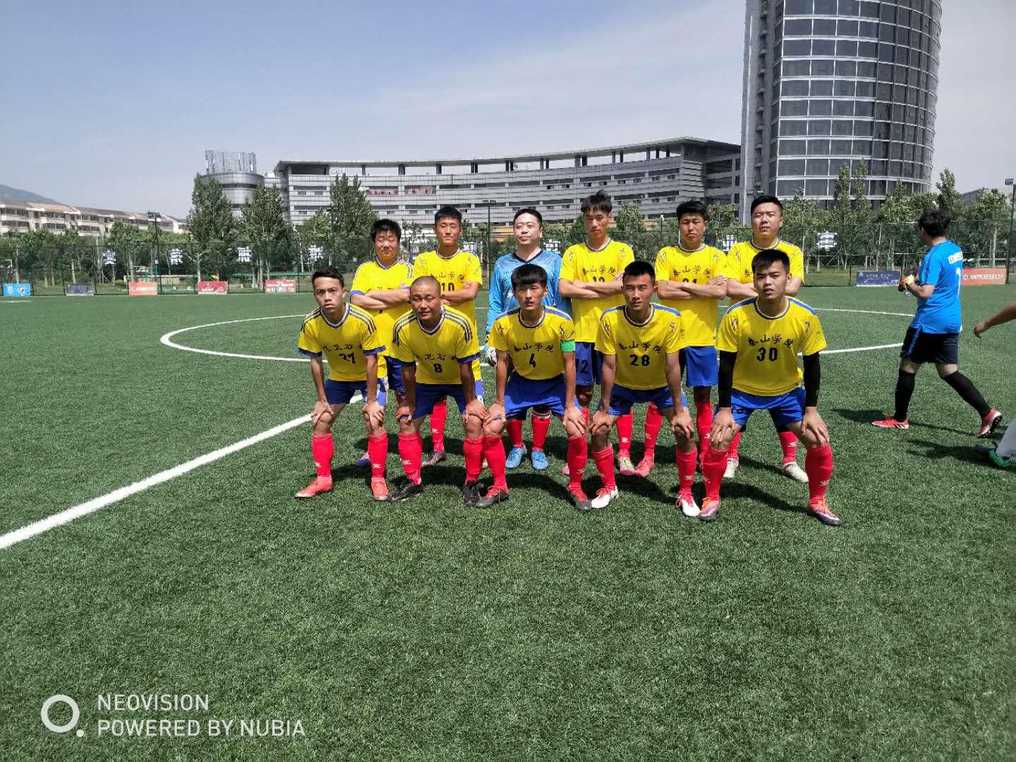 *安泰**甲级联赛太平鸟4连胜领跑积分榜，公交公司6比2大胜