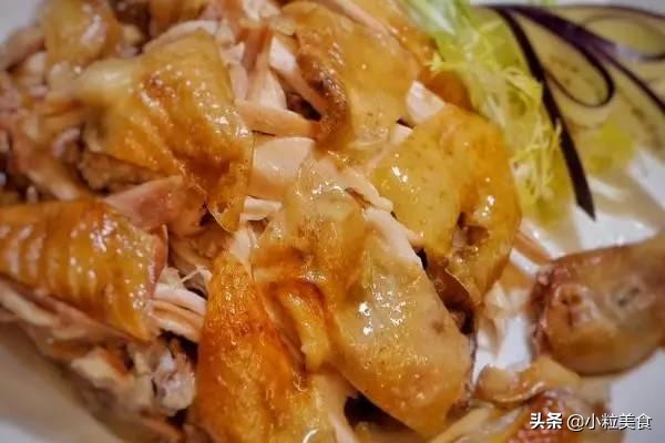 电饭煲盐焗沙姜手撕鸡,海南手撕盐焗鸡酱料的做法