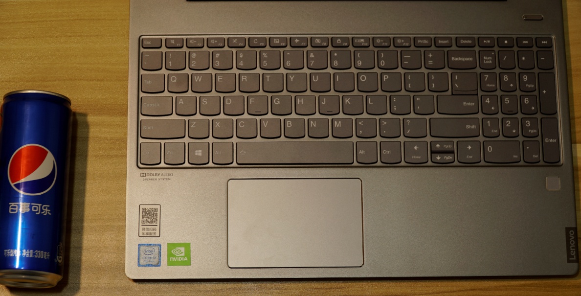 散热还欠打磨-联想小新Air15201*评9**测