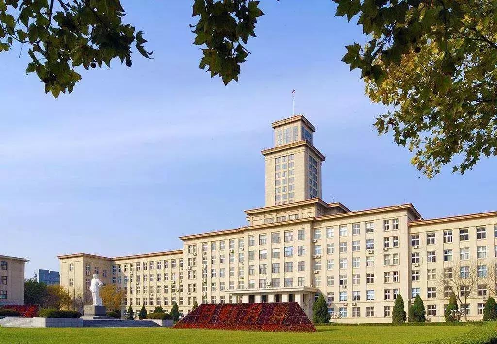 上海比较容易考全日制mpacc院校,mpacc学费最低却最好的大学