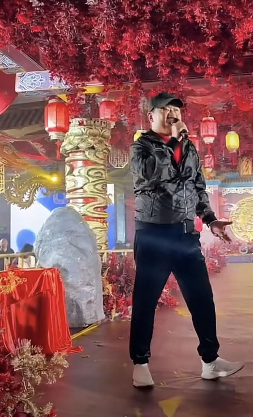 歌手谢东发声,名歌手谢东现状