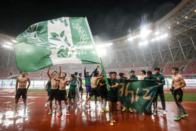 男足u20最新消息,2021年浙江省u20男子100米决赛