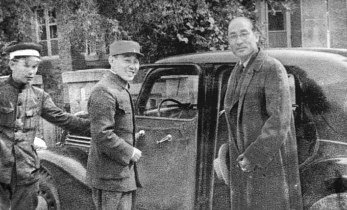 周恩来最自豪的红色特工，戴笠至死没搞清他的真实身份