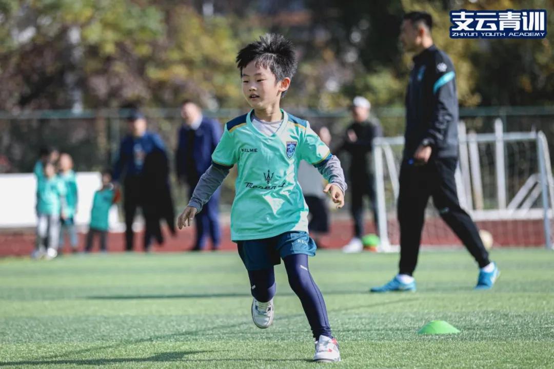 南通玛莎拉蒂中心,亲子足球乐园