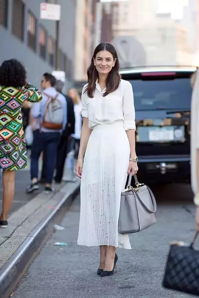 各种包的搭配风格,什么款的包最好搭配衣服