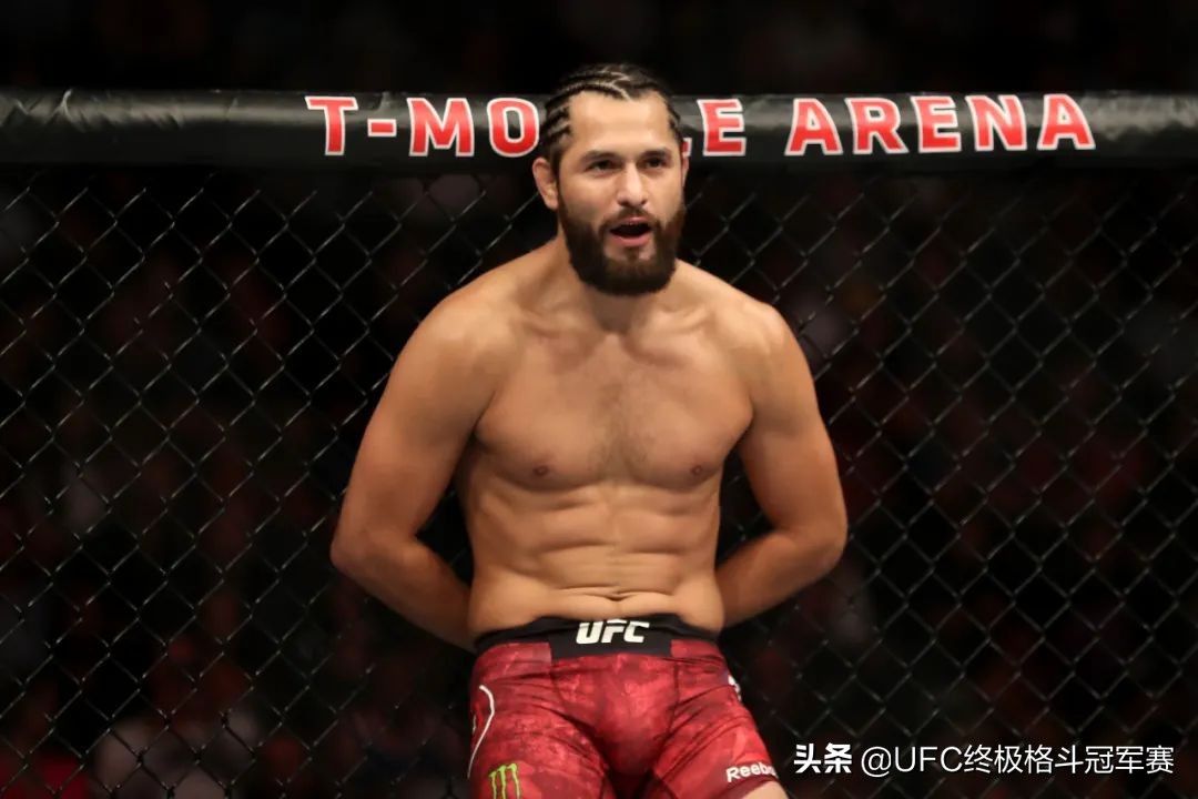 专题|魔王当道，狠人横行：次中量级局势简析