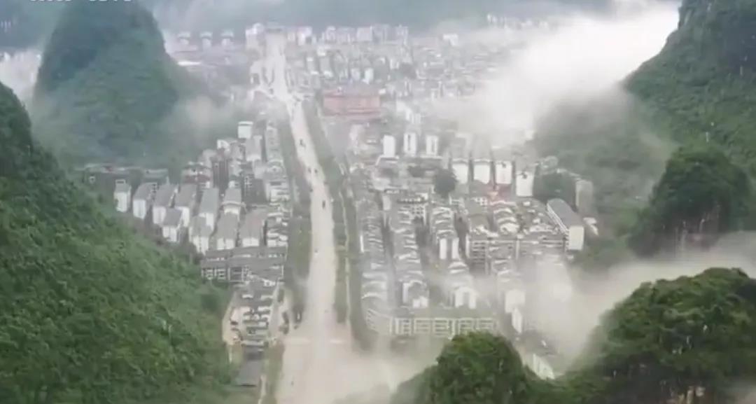 震撼的桂林山水视频,震撼大雾