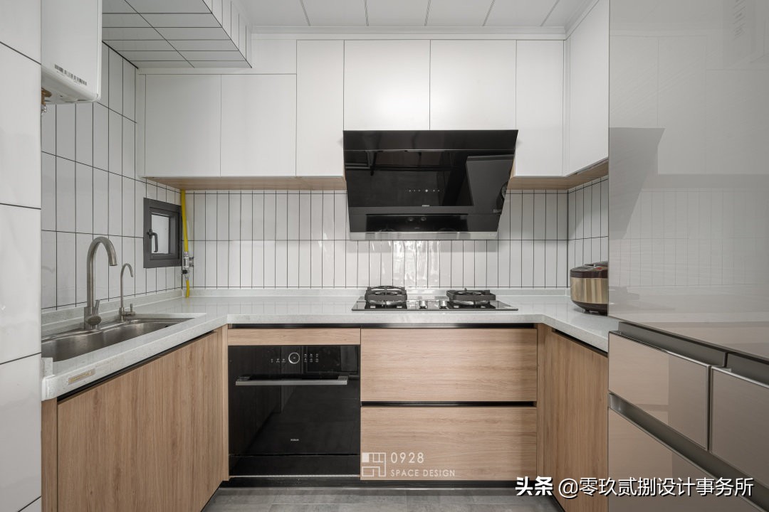 温柔奶茶色，把身心安置在放松的岛屿