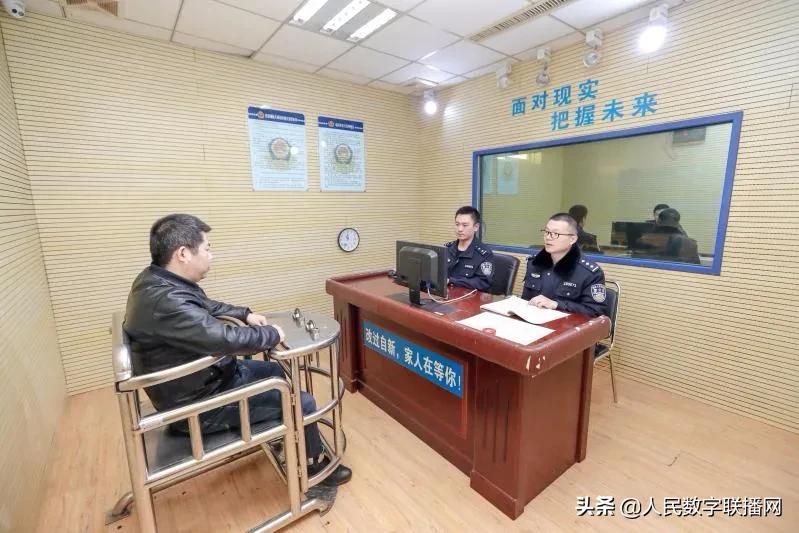 鍐嶈姝﹁杈归槻浣犲ソ浜烘皯璀﹀療,鍐嶈杈归槻浣犲ソ浜烘皯璀﹀療