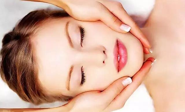 免费美容骗子反被打,免费化妆品骗术