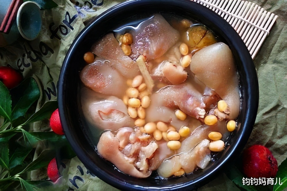 喂养不当导致宝宝消化不良怎么办,宝宝便秘时该如何喂养呢