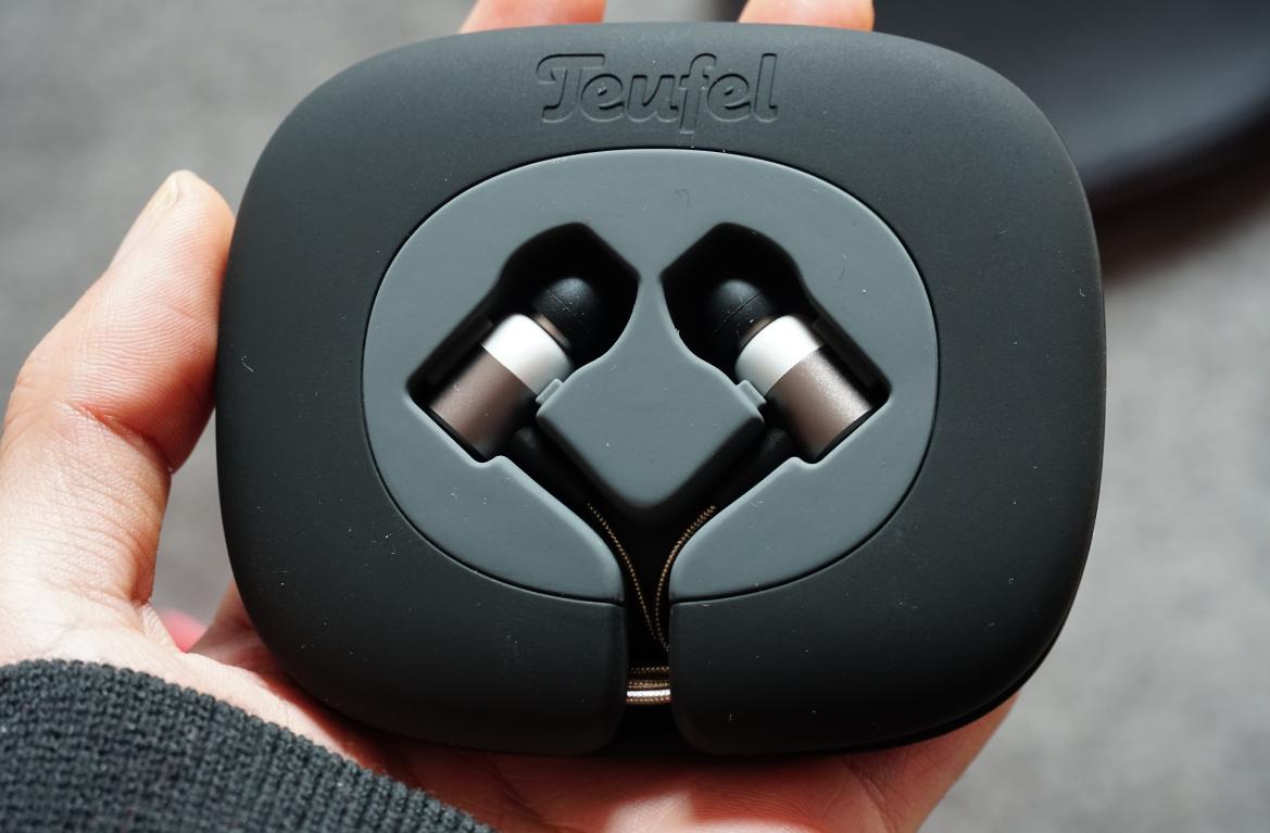 同价位森海塞尔和索尼选哪个,森海塞尔百元耳机跟千元耳机对比