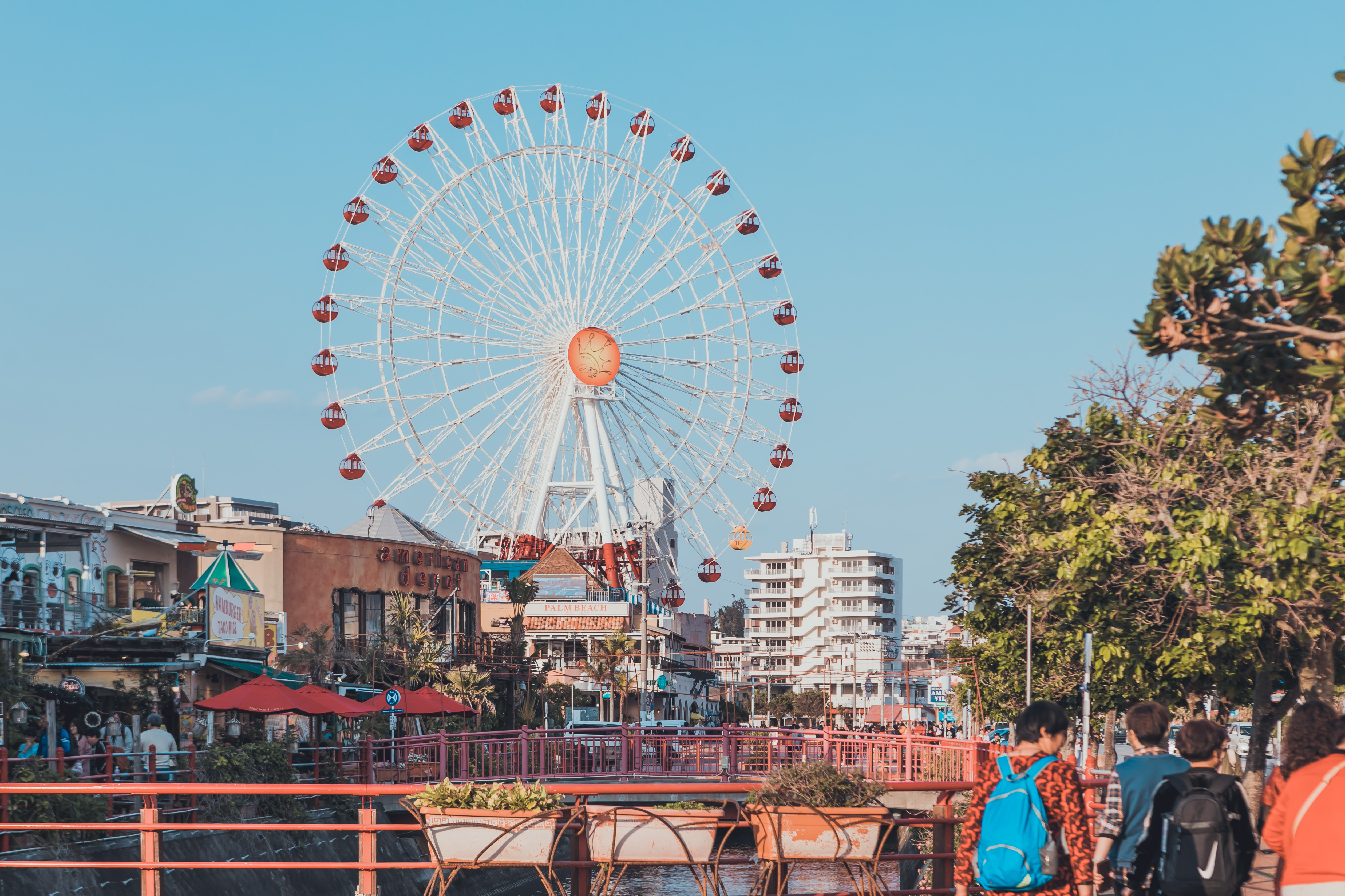 日本旅游购物攻略大全,日本的最著名的购物街道心斋桥