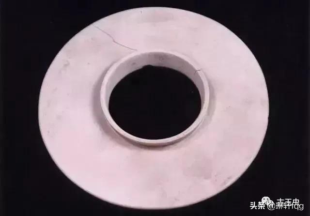 古玉孔道内外包浆沁色一致,古玉有沁色好还是无沁色好