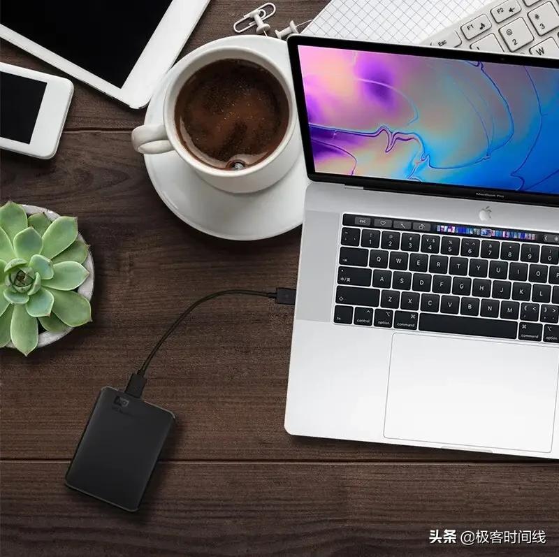 电脑硬盘不够用存移动硬盘安全吗,电脑内存不够移动硬盘怎么使用