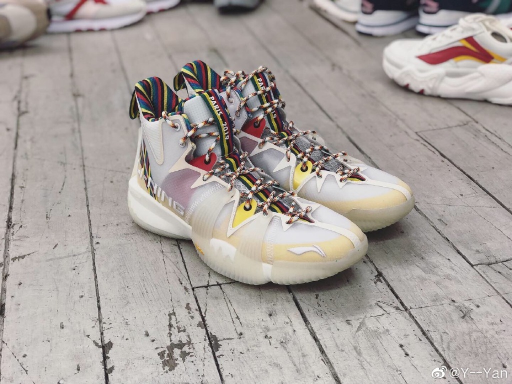 李宁反伍一代vs驭帅13,李宁反伍二代和李宁全城8