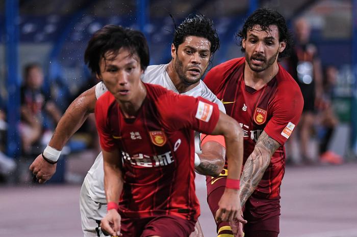 奥斯卡建功上港华夏连胜紧追国安,奥斯卡缺席上港0-1