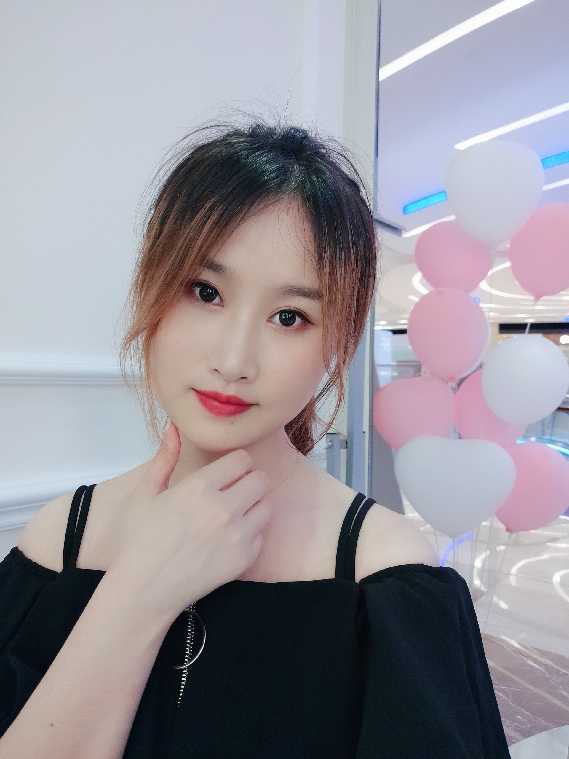 来法国贝伊丝，做珠珠女孩！贵妇级面部护理