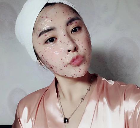 怎样给皮肤快速补水,皮肤补水步骤护肤品使用顺序