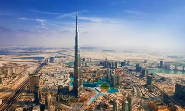 迪拜捡垃圾致富是真的吗,迪拜捡垃圾月入百万