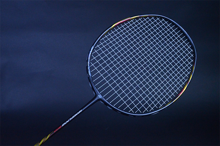 疾光1000尤尼克斯测评,尤尼克斯疾光800实战