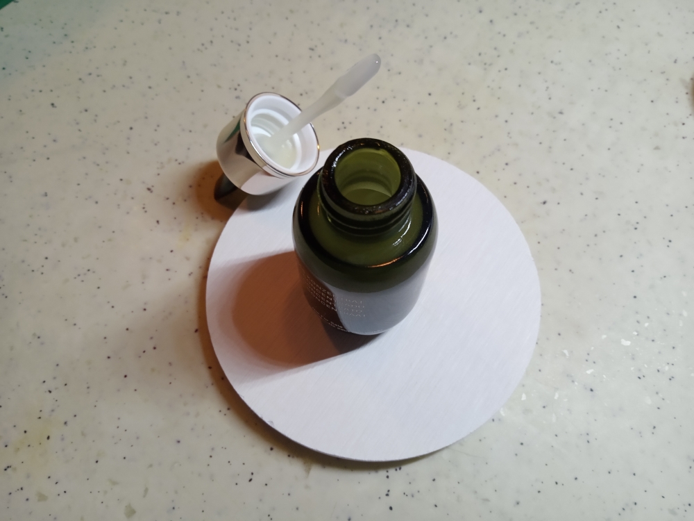 海蓝之谜精华露能迅速修复肌肤吗,海蓝之谜修护精华露好用吗